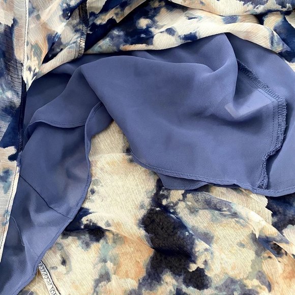 SOLD! Jennifer Lopez | Tie Dye Inspired Bell Long Sleeves Top | Blue | Med - Picture 11 of 11